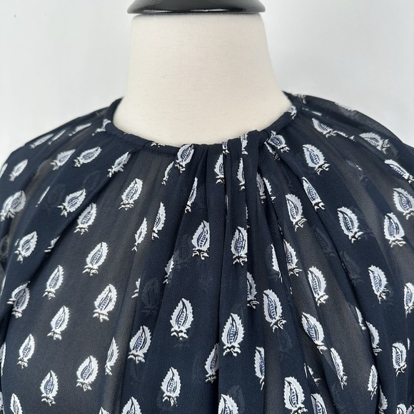NWT Banana Republic Chiffon Twist Neck Top XXL Navy Blue‎ Paisley Relaxed Blouse - Picture 6 of 16